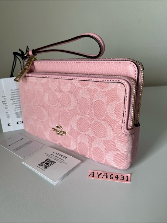 Coach Handbags - Coach Double Zip Wristlet In Signature Denim